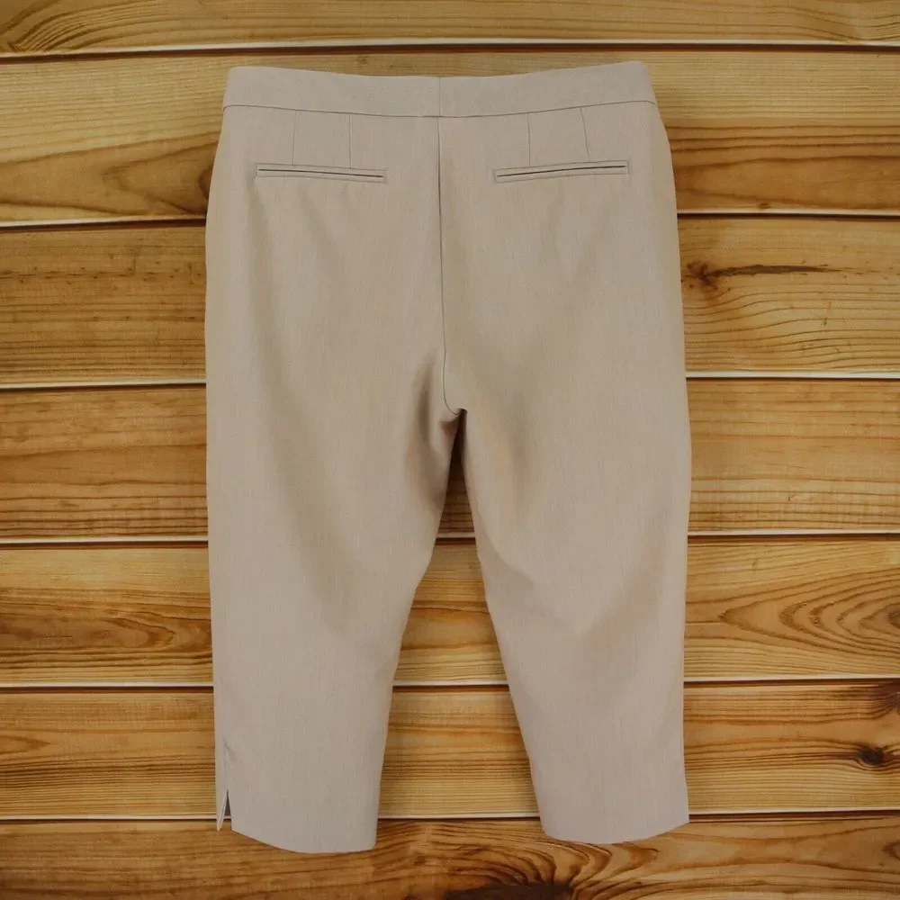 Worthington Capri Pants Womens 12 Beige Flat Front Mid Rise‎ Modern Fit Pockets